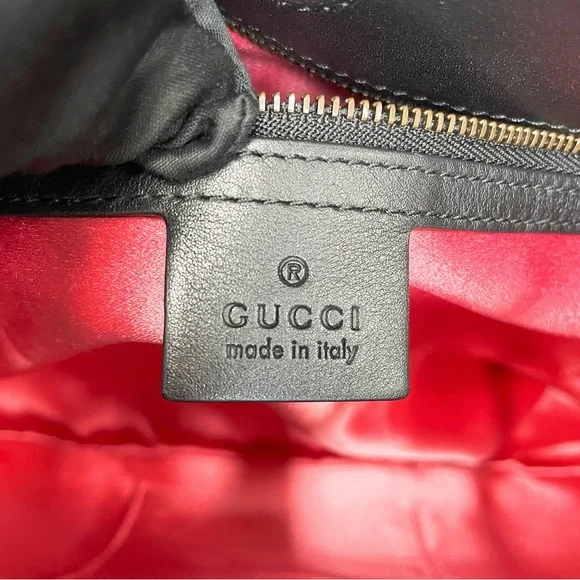 Gucci Black and White Chevron Quilted Leather Shoulder Bag - Picture 7 of 14